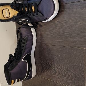 Nike Blazer Mid
